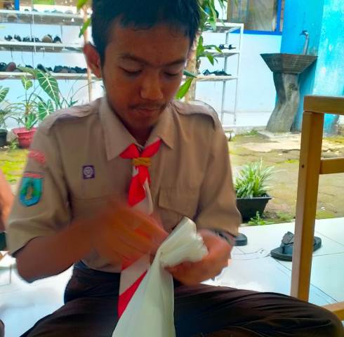 Siswa Smamuda Sumberpucung Praktek Membatik   1