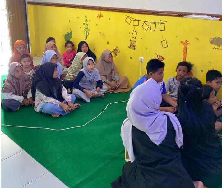 PMM 105 UMM Sosialisasi Dampak Pernikahan Dini Pada Remaja Ampelsari 2 PMM 105 UMM Sosialisasi Dampak Pernikahan Dini Pada Remaja Ampelsari 2