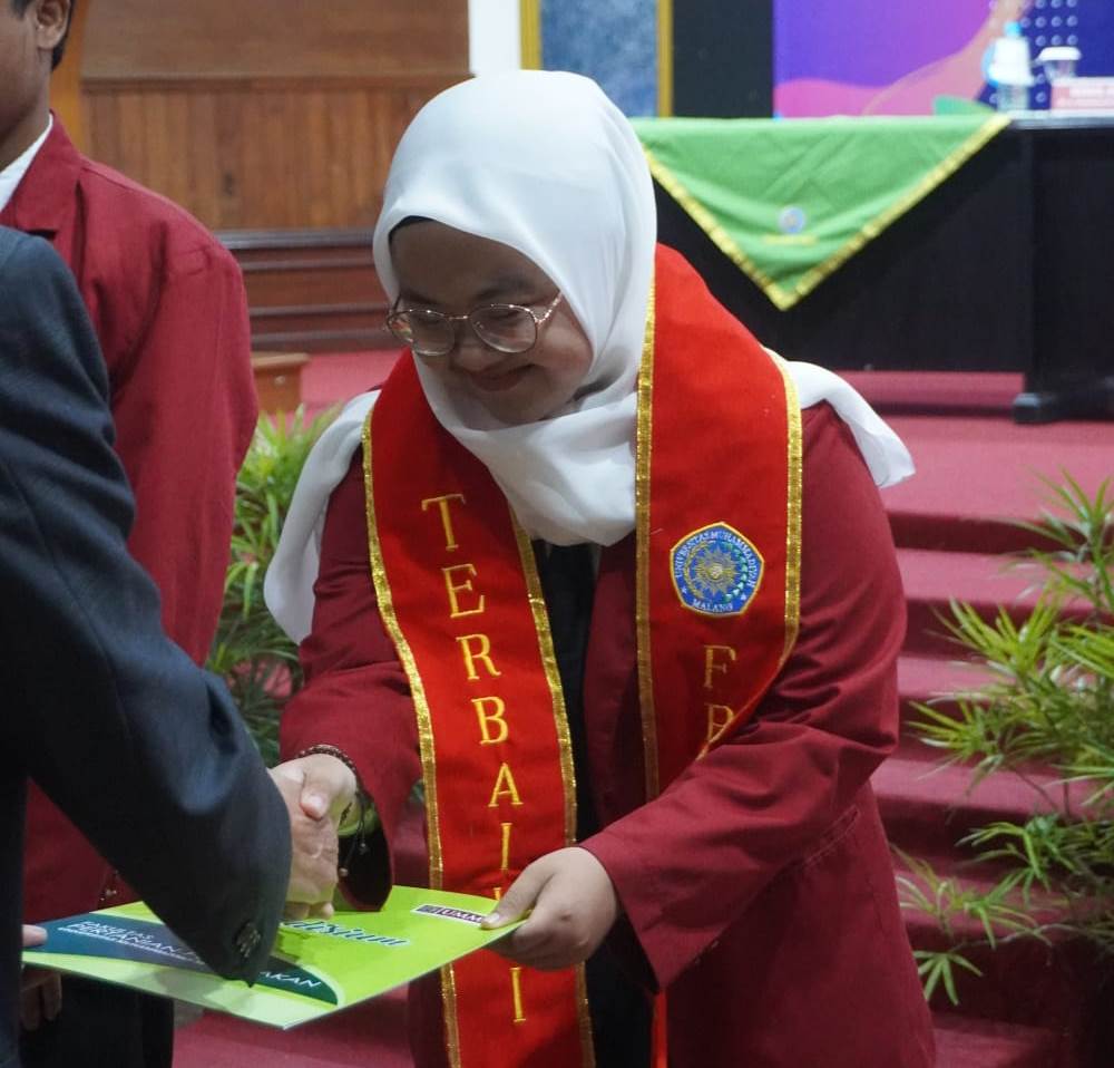 Imroatin Hasana, Mahasiswa Prodi Akuakultur Terbaik Satu FPP UMM 1