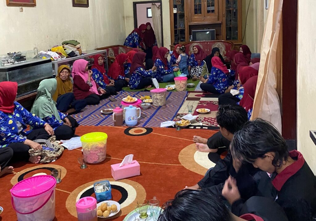 PMM 60 UMM Digital Marketing UMKM-Kelompok Wanita Tani Tlekung 1