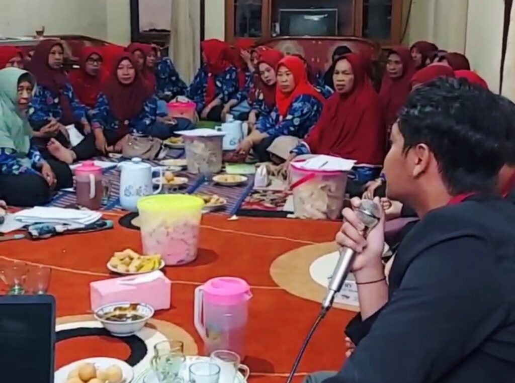 PMM 60 UMM Digital Marketing UMKM-Kelompok Wanita Tani Tlekung 3