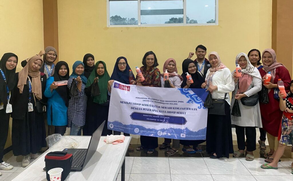PMM 92 UMM Latih Warga Bandungrejosari Pembuatan Sabun Organik-Anorganik 1