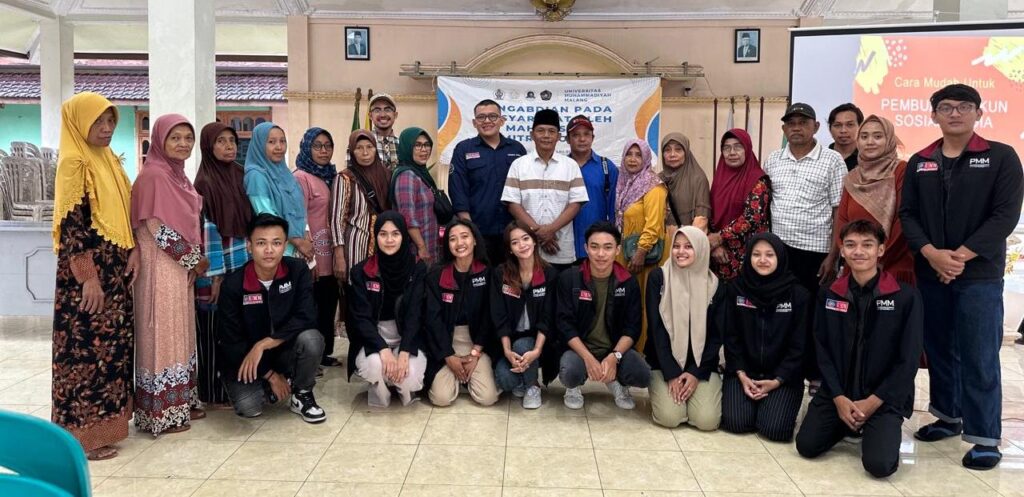 Sosialisasi Literasi Keuangan dan Design Branding UMKM Desa Selorejo 1