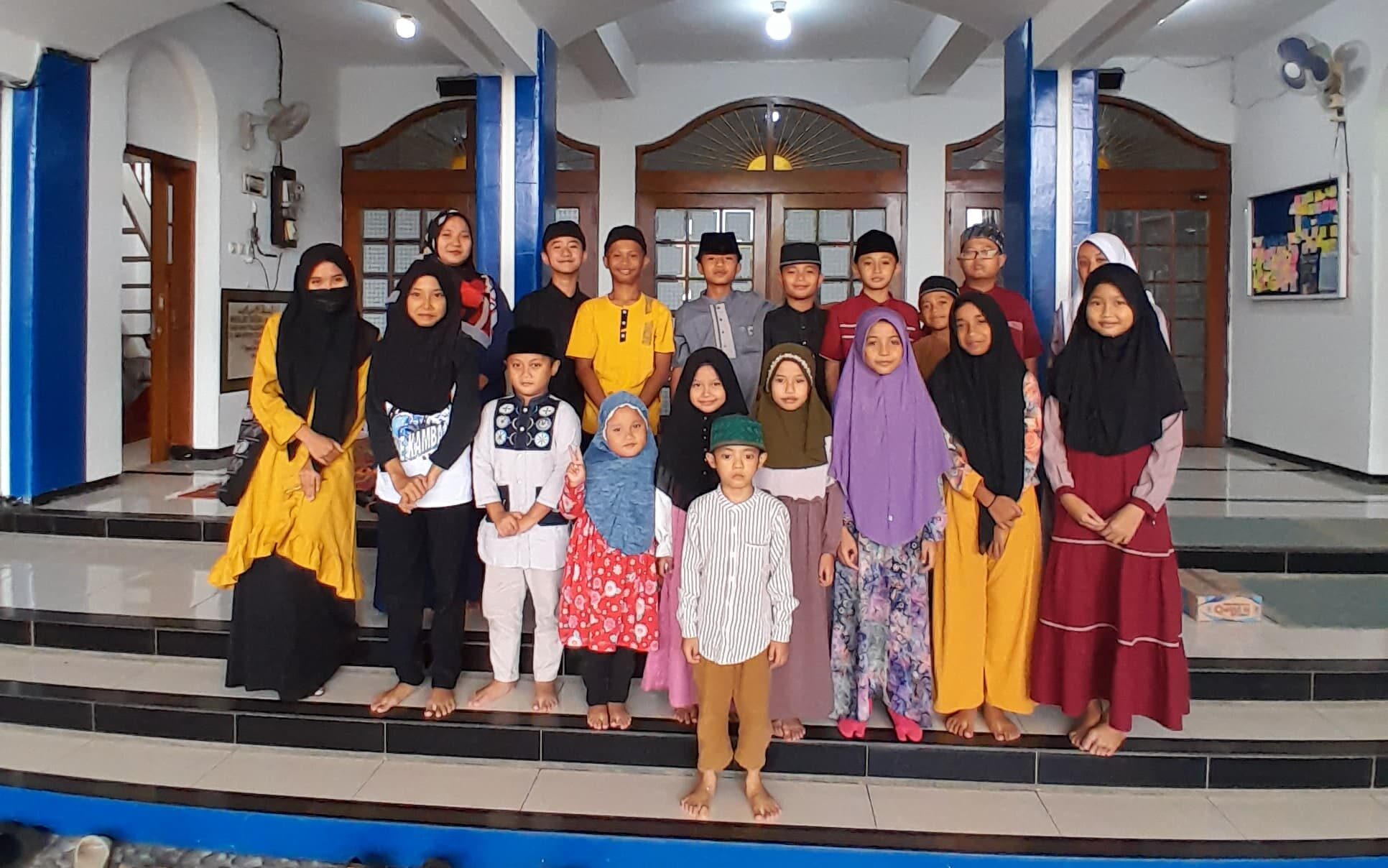 PR IPM Smamuda Bagi Takjil ke Masjid-TPQ Sumberpucung 1