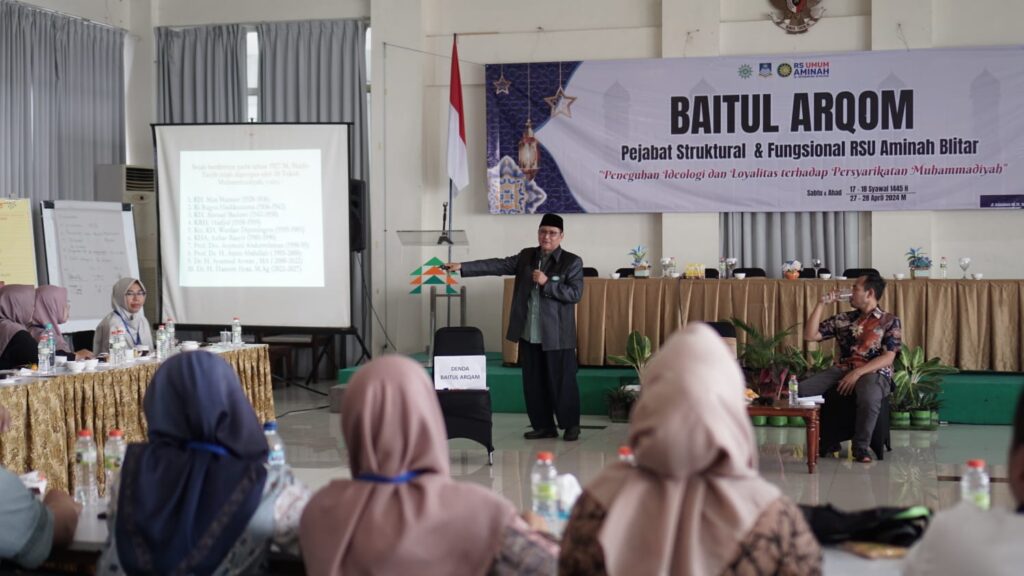 MPKSDI PWM Jatim Gelar Baitul Arqam Pejabat Struktural-Fungsional RSU Aminah Blitar   1