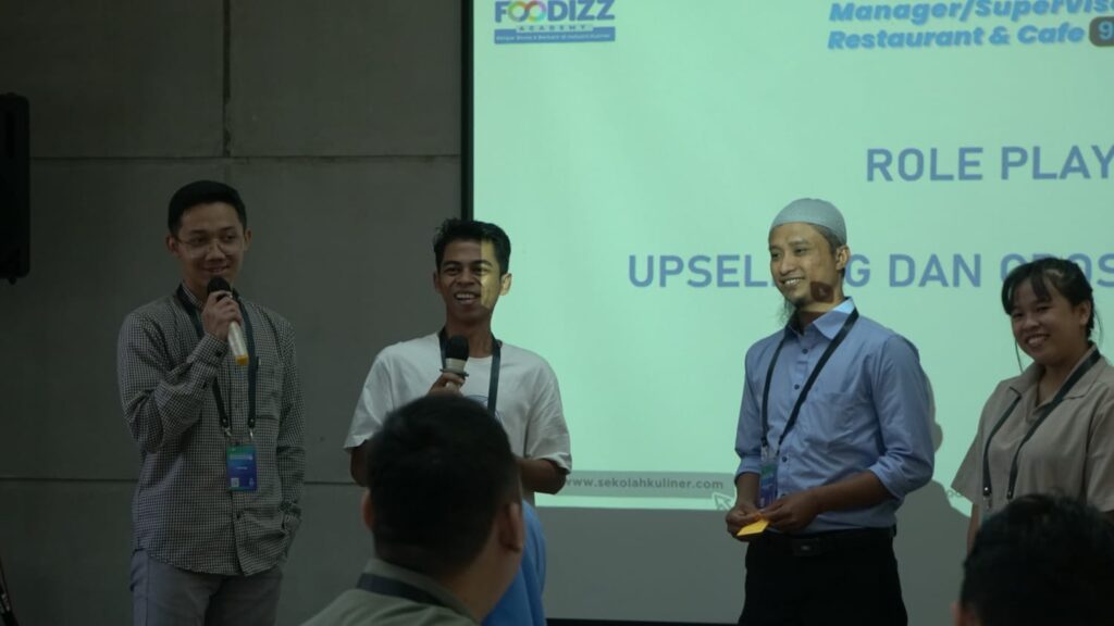Yogi Arek Ekonomi Syariah UMM Pengusaha Muda Founder Mojok Kopi Begawan 3