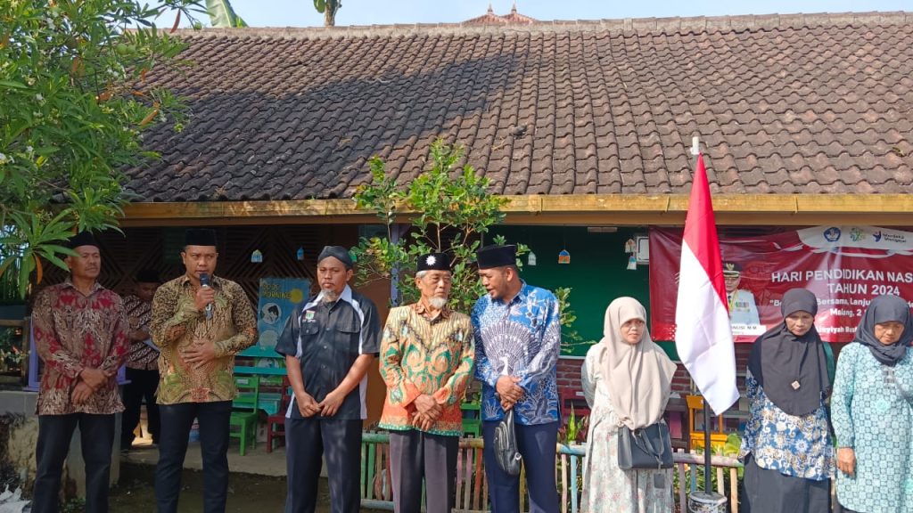 Taman Bermain TK ABA Mutiara Intan Pujon Diresmikan Wakil DPRD Kabupaten Malang, Bonus Free Wifi 2