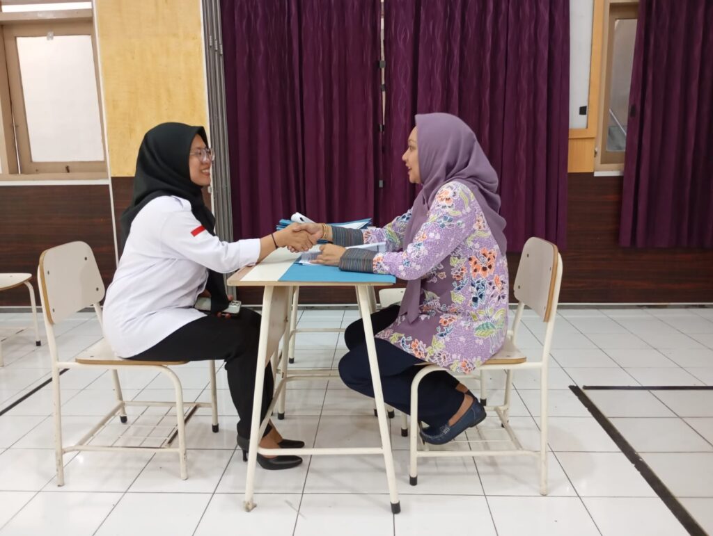 Guru SMK Mugas Pelatihan Upskilling-Reskilling Berstandar Industri Bidang Bisnis dan Pariwisata 2