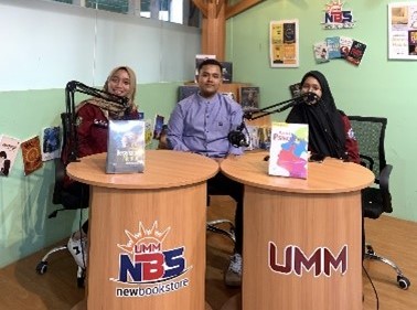 Berani Beropini: Seni Berbicara dengan Percaya Diri Membangun Generasi Bernalar Kritis Melalui Podcast One Week Three Analytics 4