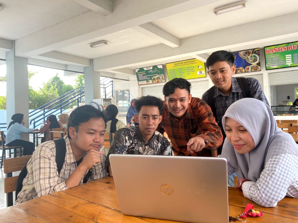 Wujudkan Desa Pancasila, UKM Seni Budaya UMLA Lolos Pendanaan PPK Ormawa 2