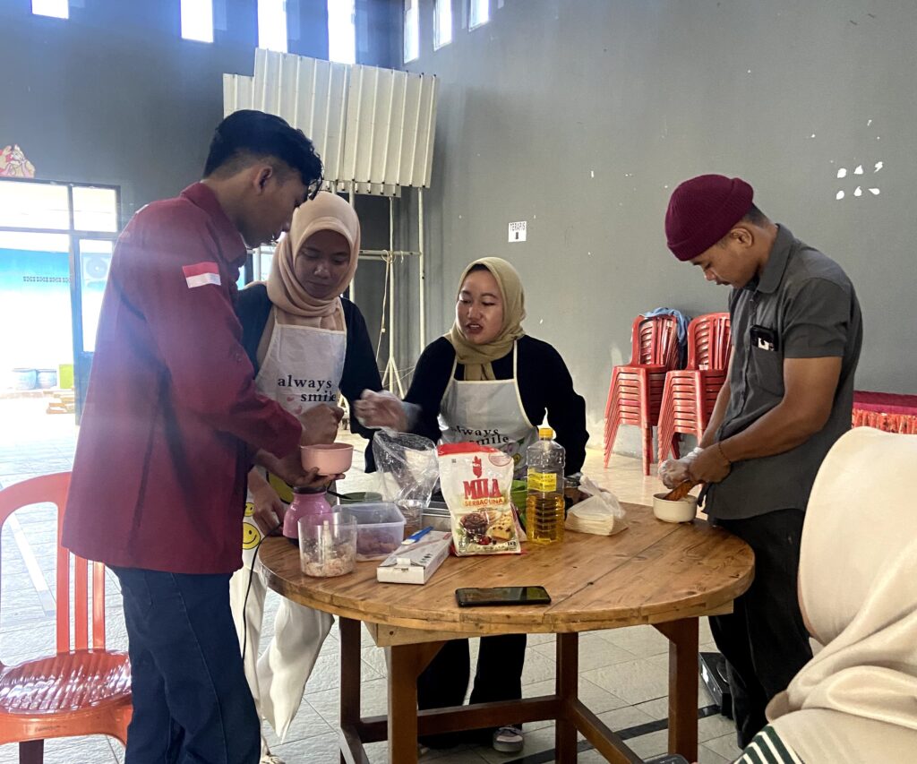 PPG FKIP UMM: Optimalisasi Pengolahan dan Pemasaran Hasil Budidaya Ikan Nila Berbasis Digital Marketing 3