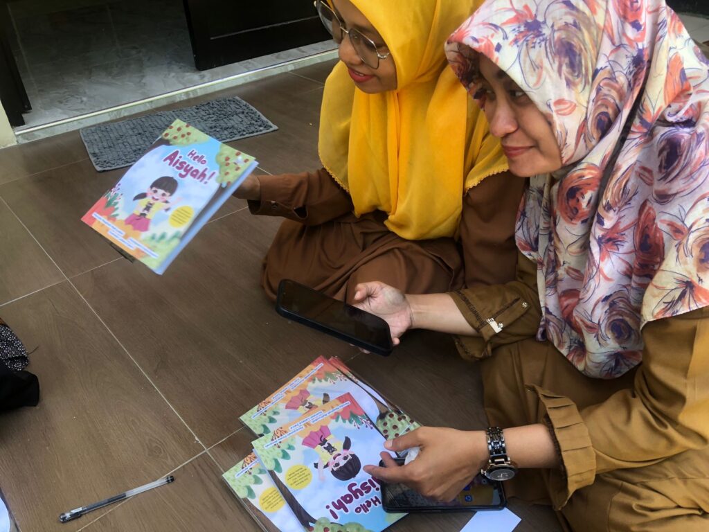 Dosen Bahasa Inggris UMLA Integrasikan Teknologi Mobile Augmented Reality (MAR) Pada Pembelajaran Bahasa Inggris Anak Usia Dini 1