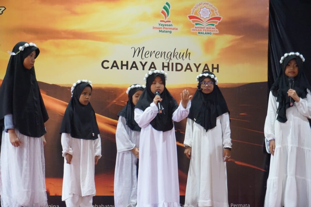Pentas Siroh Batch 2 Unit Sahabat Qur'an (USQ) Insan Permata Malang, Merengkuh Cahaya Hidayah 1