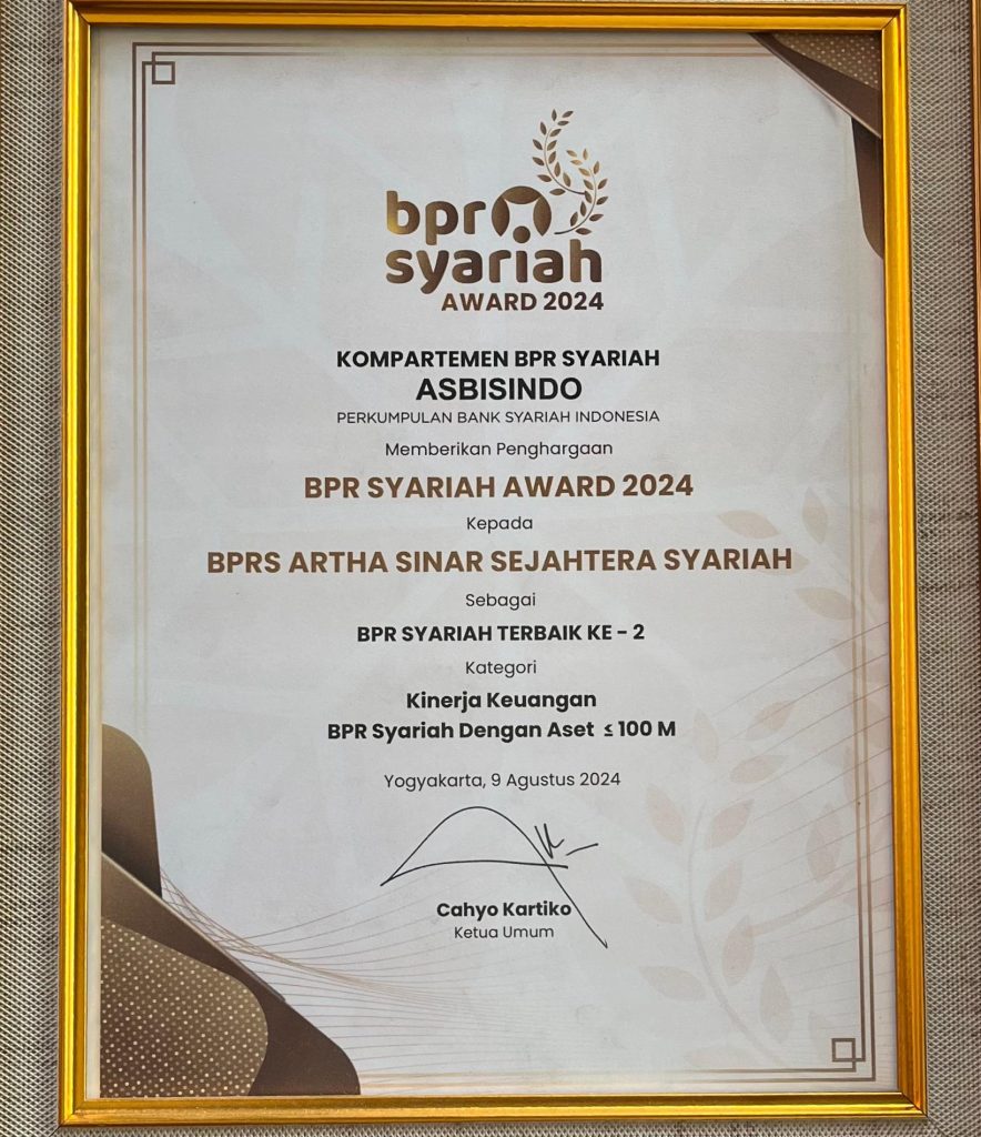 Kinerja Keuangan Terbaik, BPRS Artha Sinar Sejahtera Syariah Raih BPR Syariah Award 1