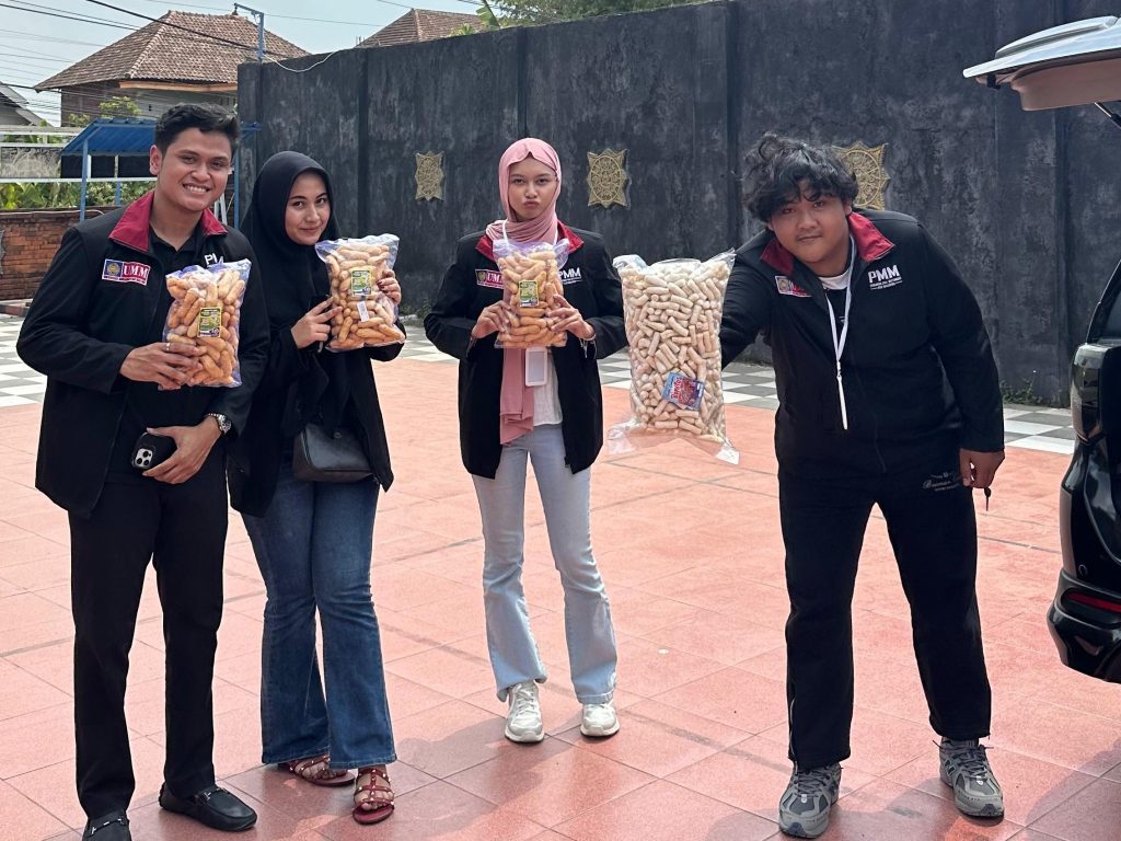 Digarap PMM 51 Gel 4 UMM, Kerupuk Ikan Sampang Agung Tembus Platform E-Commerce 1