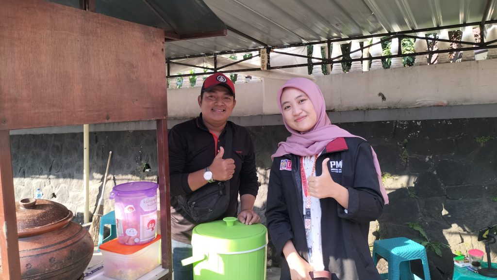 Solutif Proker PMM 98 UMM, Sosialisasi Sertifikasi Halal Perdana UMKM Desa Tirtomoyo 1