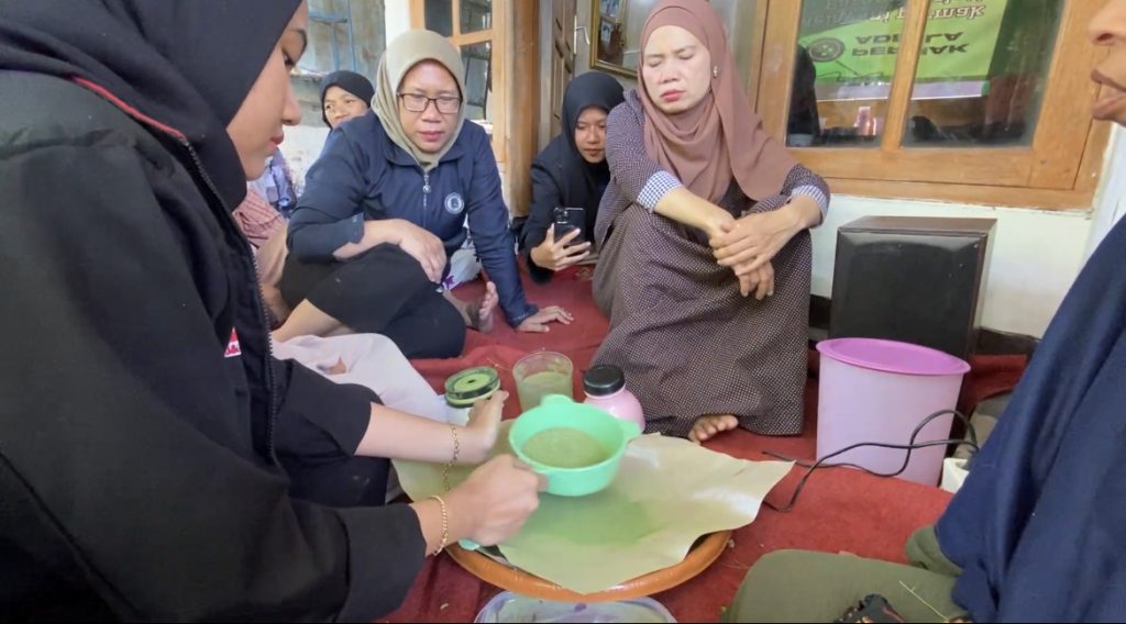 Inspiratif, PMM 8 UMM Bersama PKK RT 01/RW 02 Ngaglik Produksi Simplisia Kelor 2
