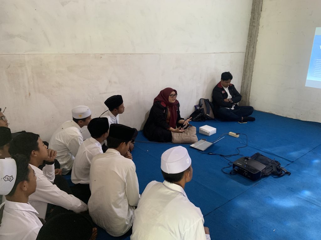 Sosialisasi Profil Kampus, PMM Gelombang 4 Kelompok 45 UMM di SMA Terbuka Jarak Jauh Karangploso 1