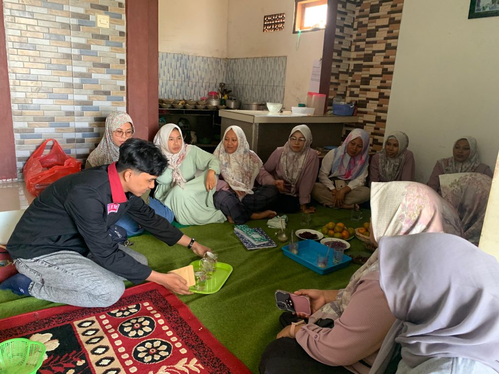 PMM 105 UMM Inovasi Daun Jambu Kristal Jadi Teh Celup    1