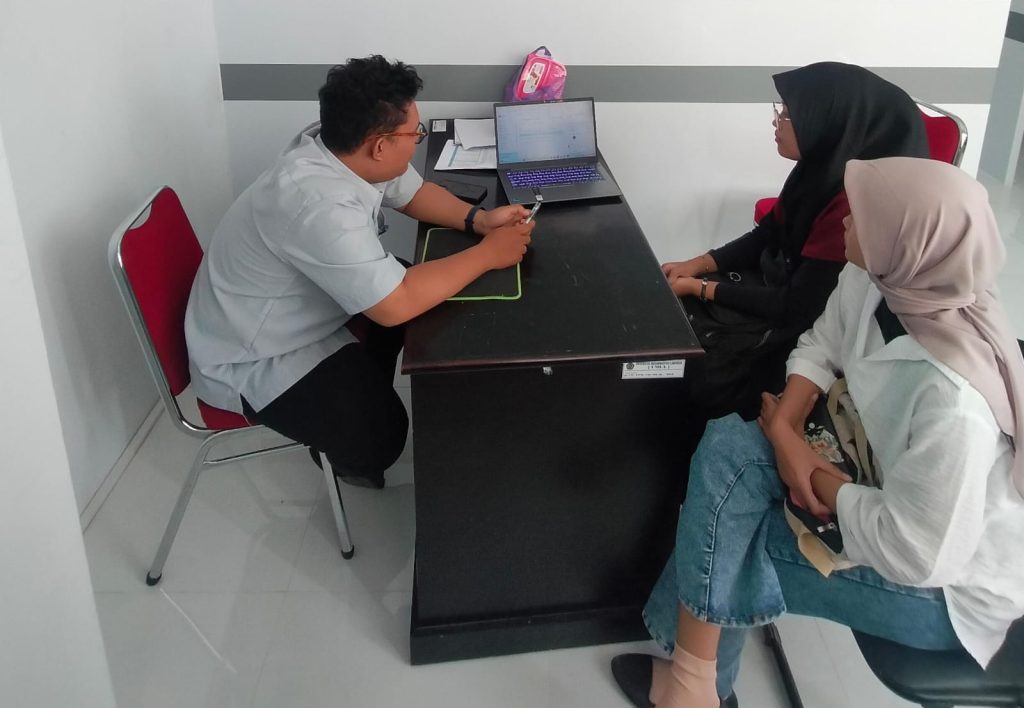 Inovatif, PKM-KC Arek UMLA Karya Alat Deteksi Kesehatan Mental Berbasis IoT 2