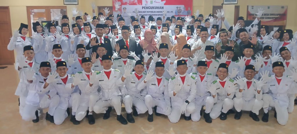 HUT RI 79, Enam Siswa Smamuda Sumberpucung Petugas Paskibraka 1