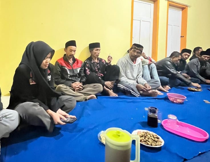 PMM 16 UMM Ubah Sampah Jadi Pupuk-Produk Kerajinan  Tangan 2