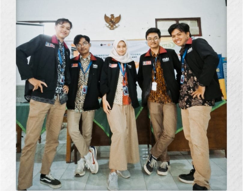 Tim PMM 62 UMM Latih UMKM Digital Marketing Sekaligus Website UMKM RW 02 Bareng 3