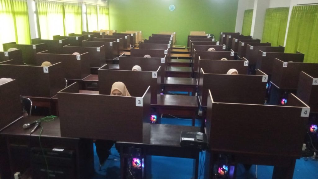 Mahasiswa D3- Profesi Kebidanan UMLA Lulus 100 Persen Uji Kompetensi Nasional 2