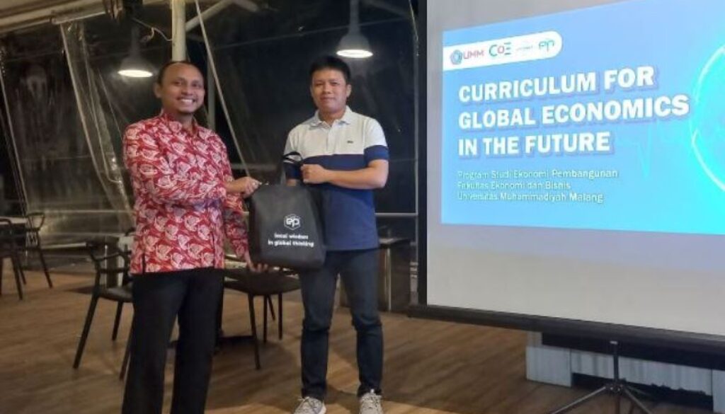 Karya Dosen-Mahasiswa EP UMM Kolaborasi Dosen University Vietnam, Raih Platinum Paper Winner ICBAE 2