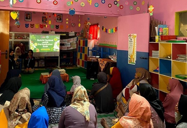 PMM 31 Gelombang 9 UMM Cegah Stunting-Sosialisasi Pentingnya Nutrisi di TK Islam Maulayya 2