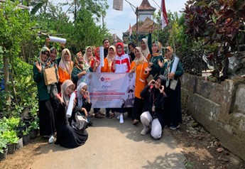 PMM 90 UMM Proker Edukasi Stunting-Olah Limbah Organik Melalui Biopori 2