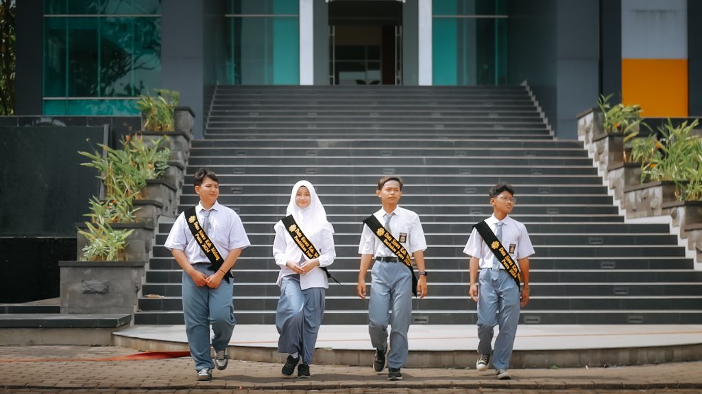 Siswa SMK Mutu Gondanglegi Grand Finalis Duta Siswa Indonesia 2