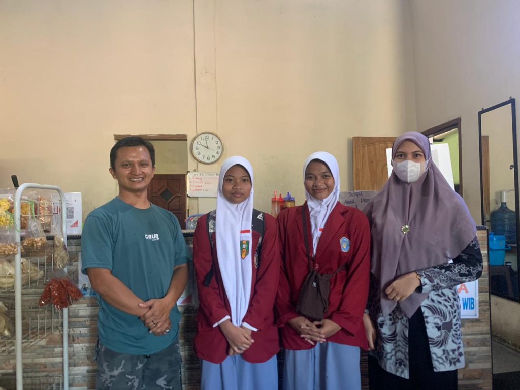 Siswa Smamuda Sumberpucung Nyantrik Doubel Track Pada Mitra Kerja-Industri    1