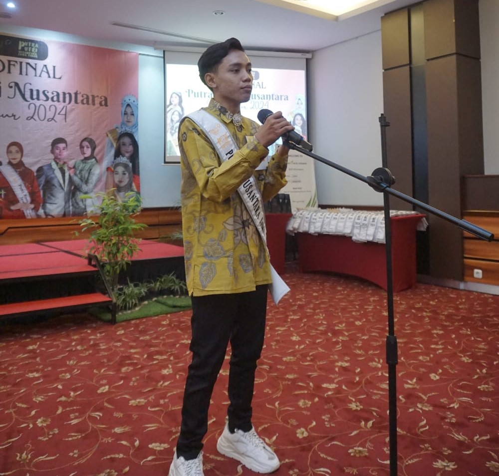 Ahmad Rizal Mahasiswa UMLA Runner Up 1 Putra-Putri Nusantara Se Jatim 3