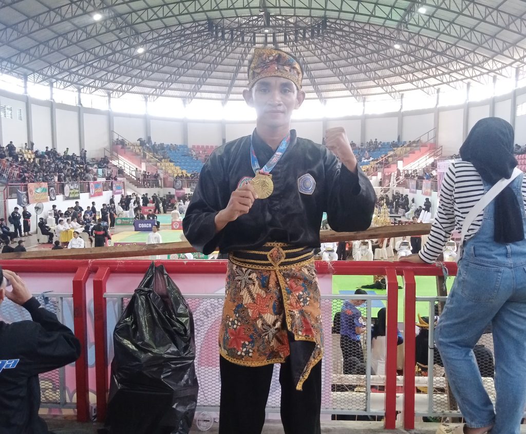 David Alfin Atlit Tapak Suci UMLA Raih Medali Emas Kejurnas Malang Kanjuruhan Championship 2