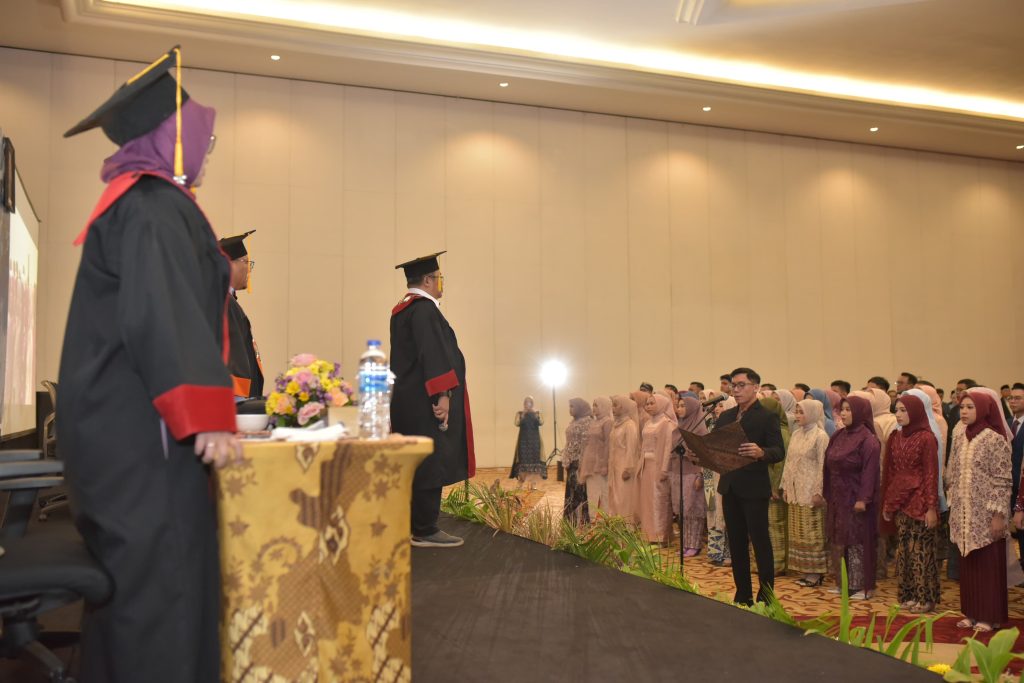 Pelantikan dan Sumpah Dokter FK UMM, Hadirkan Rohaniawan-Penandatangan MoU 1