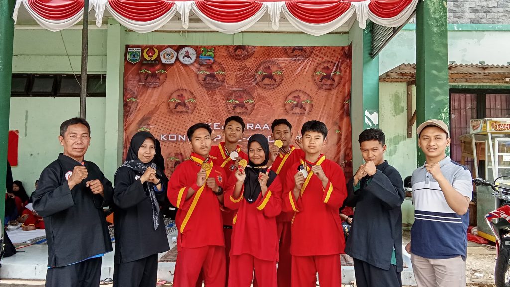 Lima Atlit Tapak Suci Smamuda Sumberpucung Juara KONI Cup 1