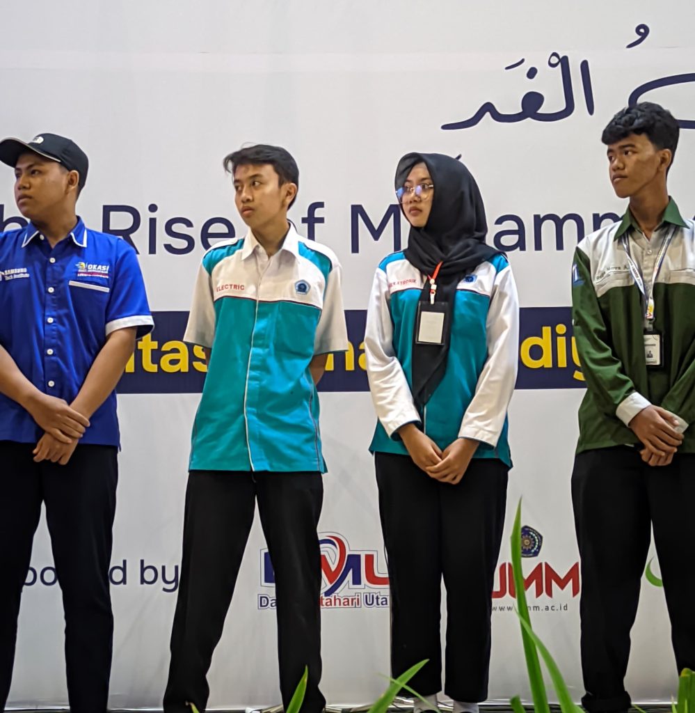 Siswa SMK Mutu Gondanglegi Raih Belasan Medali, Juara ME Award Jawa-Bali 2 Siswa SMK Mutu Gondanglegi Raih Belasan Medali, Juara ME Award Jawa-Bali 2