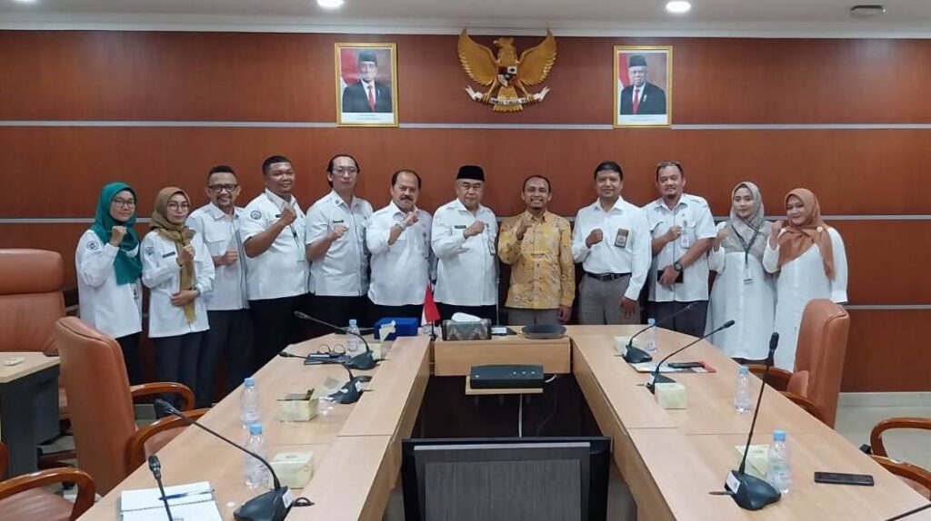 Prodi Ekonomi Pembangunan UMM-Dirjen PEIDDTT Tanda Tangan Perjanjian Kerja Bersama 2