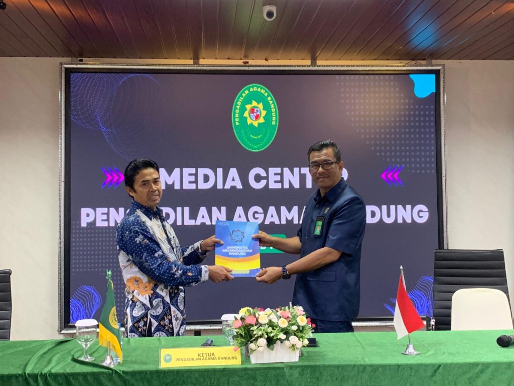 Kompetensi Unggul, Mahasiswa Prodi HKI UM Bandung Praktikum di Pengadilan Agama 1