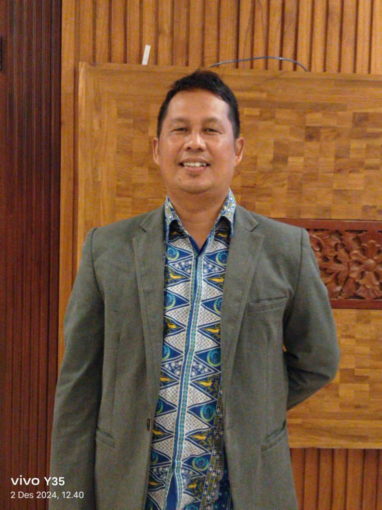 Ustadz Munali, Kepala SMK Mutu Gondanglegi Raih Terbaik Satu Diksuspala Region V 2
