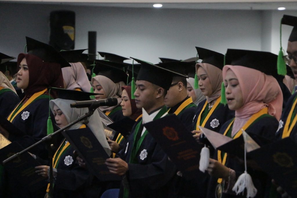 UM Bandung Gelar Wisuda Ke 7 Konsisten Cetak Lulusan Berkarakter Unggul 2