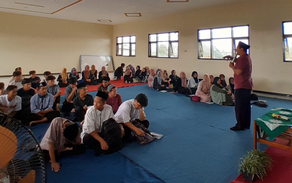 Momentum Isra’ Mi’raj Smamuda Sumberpucung Hadirkan Gus Faizal Bahas Pelajar Islami, Cerdas-Berintegritas 2