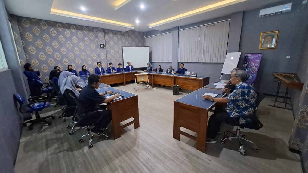 SMK Mugas Sambut Mahasiswa Asistensi Mengajar Universitas Negeri Malang 1 SMK Mugas Sambut Mahasiswa Asistensi Mengajar Universitas Negeri Malang 1