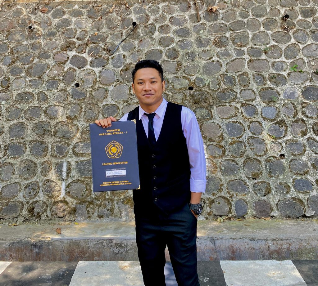 Luthfi, Alumni Prodi Ekonomi Pembangunan UMM Sukses Karir ASN Pemkab  Bojonegoro 1