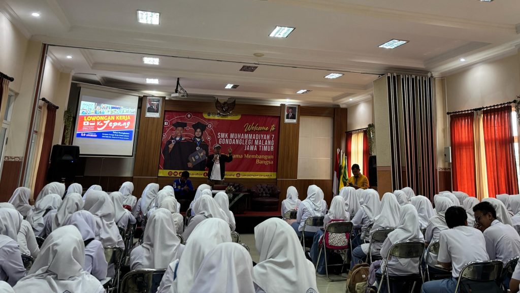 Iswi, Alumni SMK Mutu Gondanglegi Sukses Karir di Bandara Nagoya Jepang 2