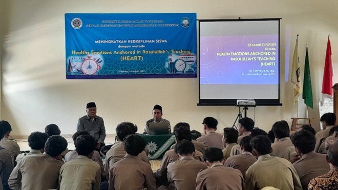 Bekali Kedisiplinan Siswa SMK Muhammadiyah Cangkringan Metode HEART 1 Bekali Kedisiplinan Siswa SMK Muhammadiyah Cangkringan Metode HEART 1
