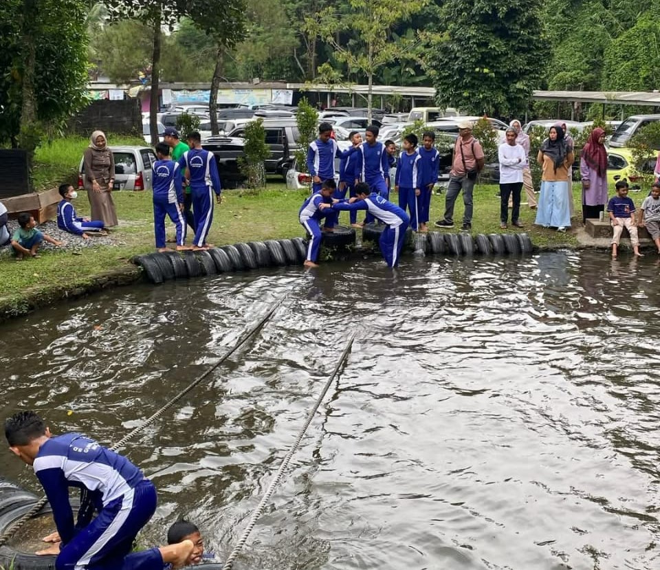 Siswa SD Muhammadiyah Gunungpring Muntilan Magelang Family Day 1 Siswa SD Muhammadiyah Gunungpring Muntilan Magelang Family Day 1