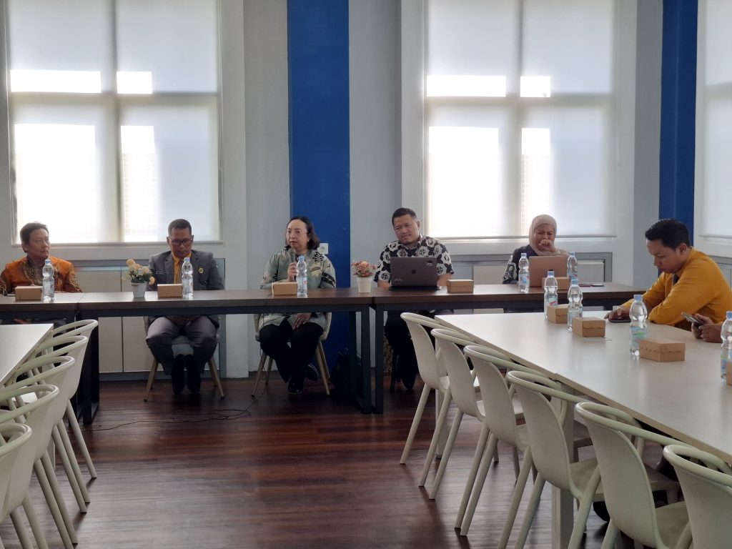 Konjen RI Johor Baru Apresiasi SMK Mutu Gondanglegi Dampingi Delapan Siswa Alumni SIJB Malaysia 1