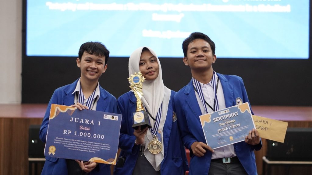 Antusias Pelajar SMA-Sederajat Kompetisi Olimpiade Akuntansi UM Bandung 1